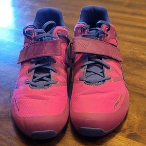 Weight lifting shoes